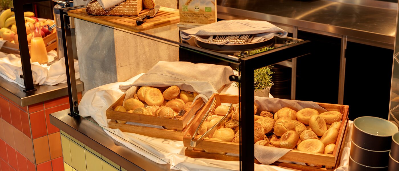 アパルトマン Unterföhring 04 ロビー 14036