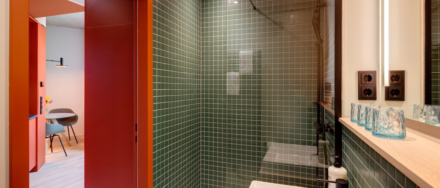 アパルトマン Unterföhring 03 浴室 14037