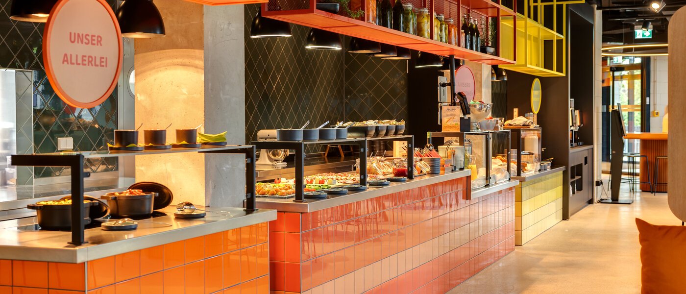 アパルトマン Unterföhring 03 ロビー 14046