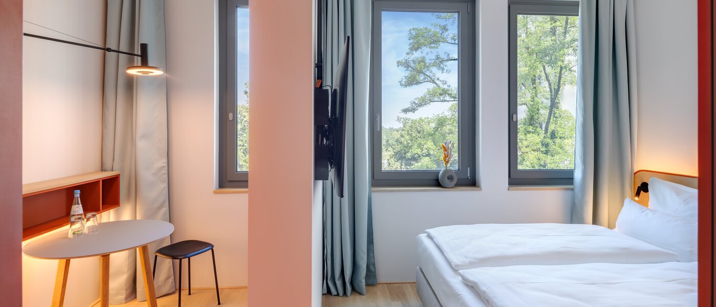 アパルトマン Unterföhring 01 リビングエリア 14047