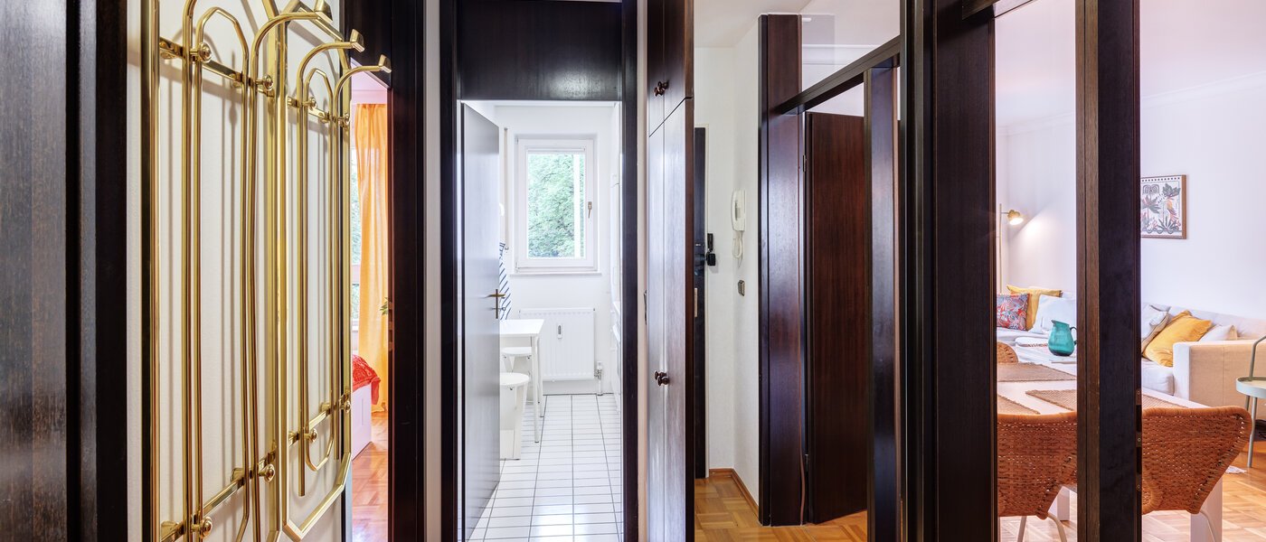 マンション München Obergiesing 02 玄関入り口 14058