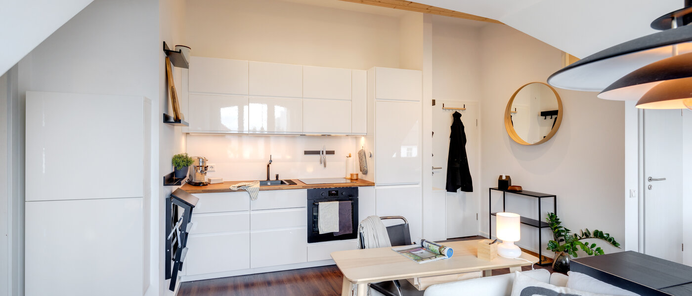 アティック・フラット（屋根裏） München Sendling 01 キッチン 14059