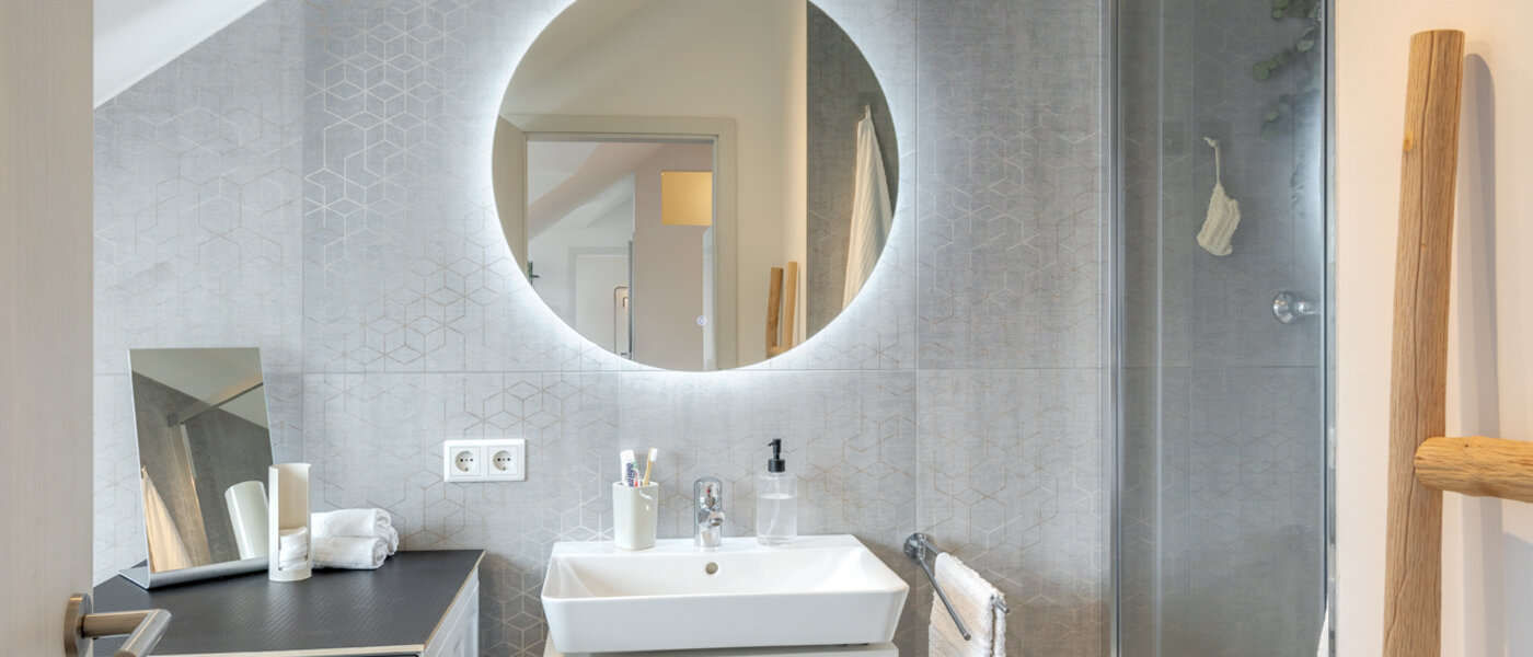 アティック・フラット（屋根裏） München Sendling 02 浴室 14059