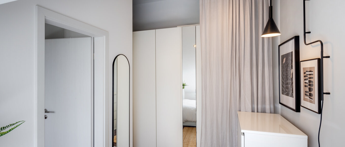 アティック・フラット（屋根裏） München Sendling 04 寝室 14059