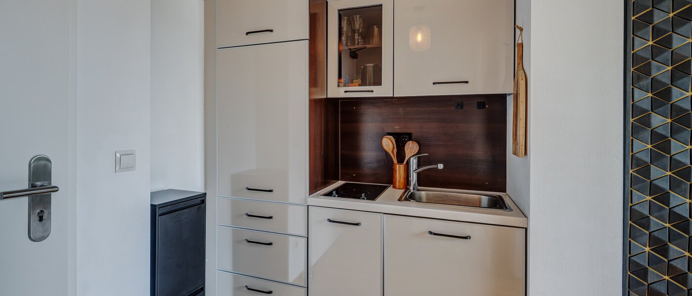 アパルトマン München Neuhausen 01 キッチン 14060