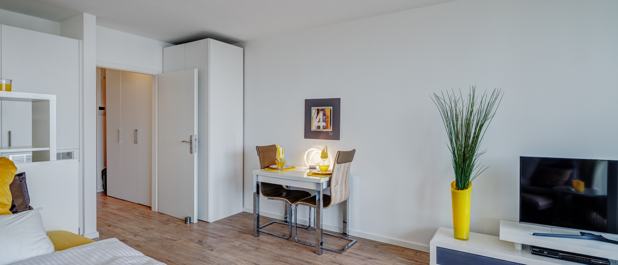マンション München Schwabing (rechts der Leopoldstraße) 03 リビングエリア 14071