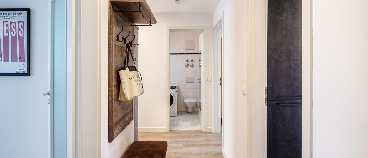 マンション München Neuhausen 03 玄関入り口 14083