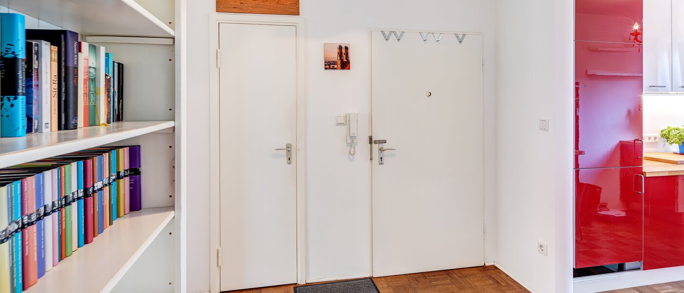 マンション München Schwabing-West 03 玄関入り口 14090