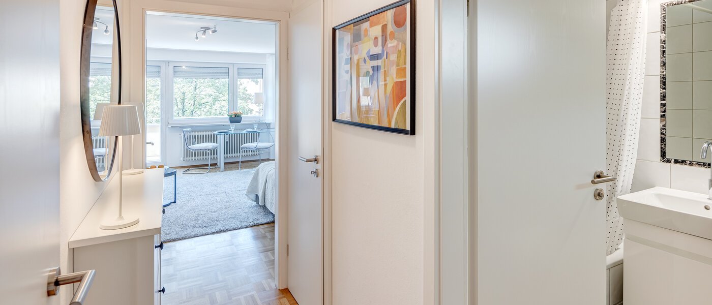 マンション München Maxvorstadt - Westen 02 玄関入り口 14102