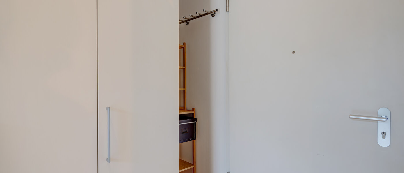 アパルトマン München Schwabing 02 玄関入り口 14107