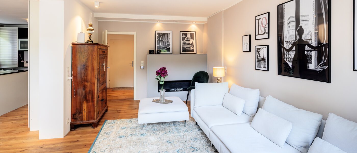 メゾネット・マンション（複数階にわたるマンション） München Solln 02 リビングエリア 14111