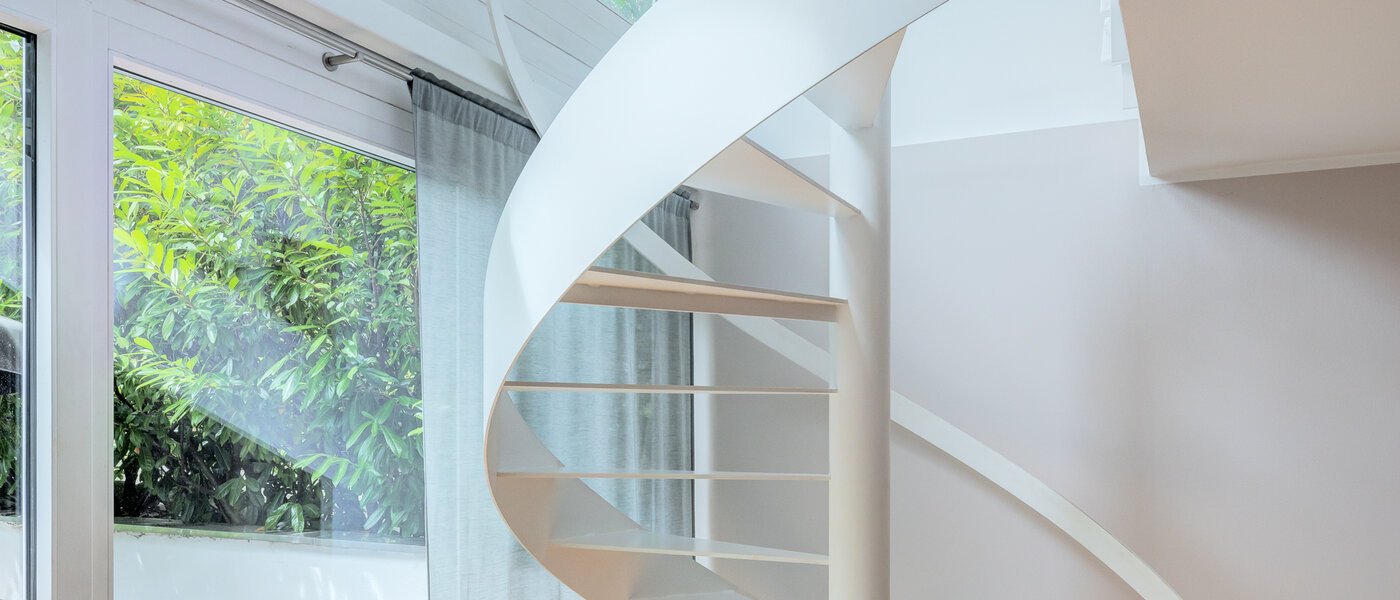 メゾネット・マンション（複数階にわたるマンション） München Solln 02 ダイニングエリア 14111