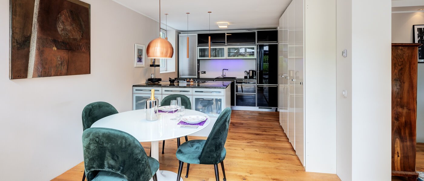 メゾネット・マンション（複数階にわたるマンション） München Solln 03 ダイニングエリア 14111