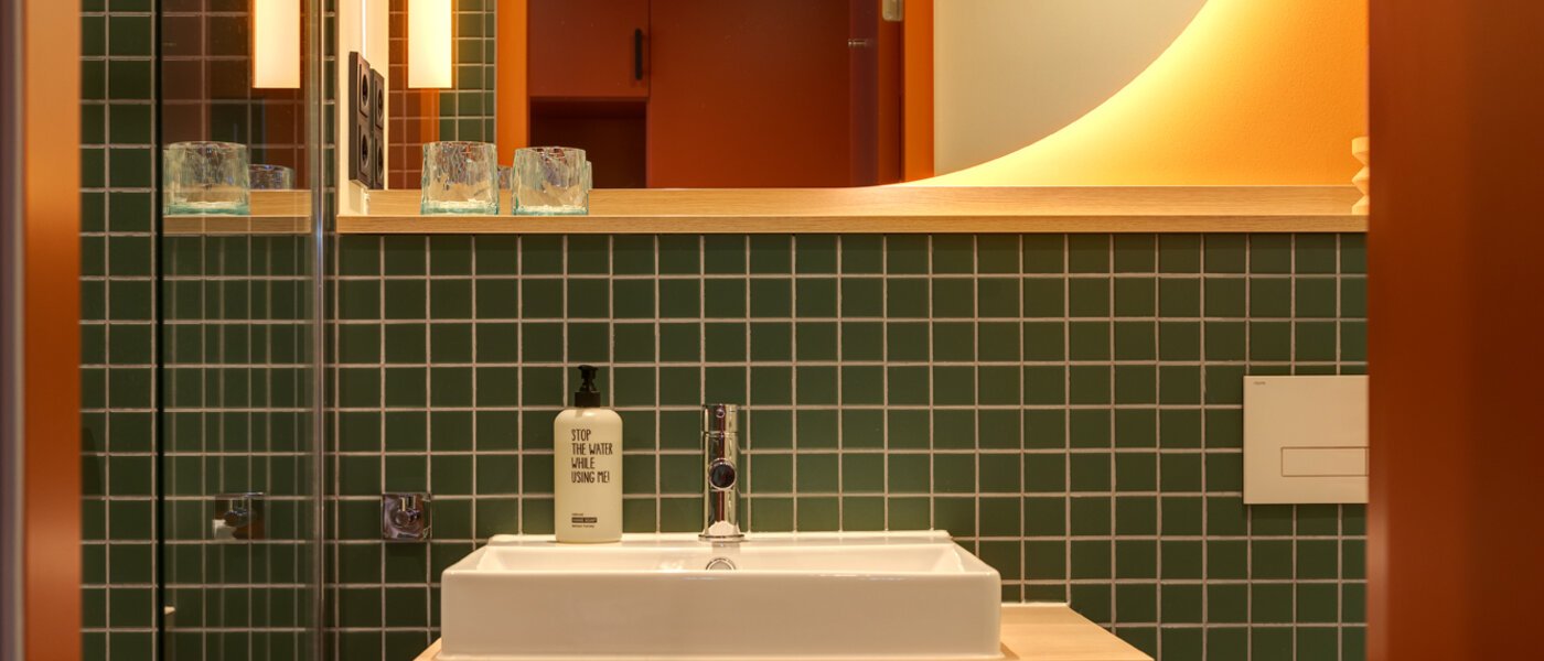 アパルトマン Unterföhring 02 浴室 14132