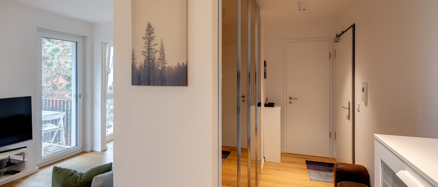 マンション Ottobrunn 01 玄関入り口 14140