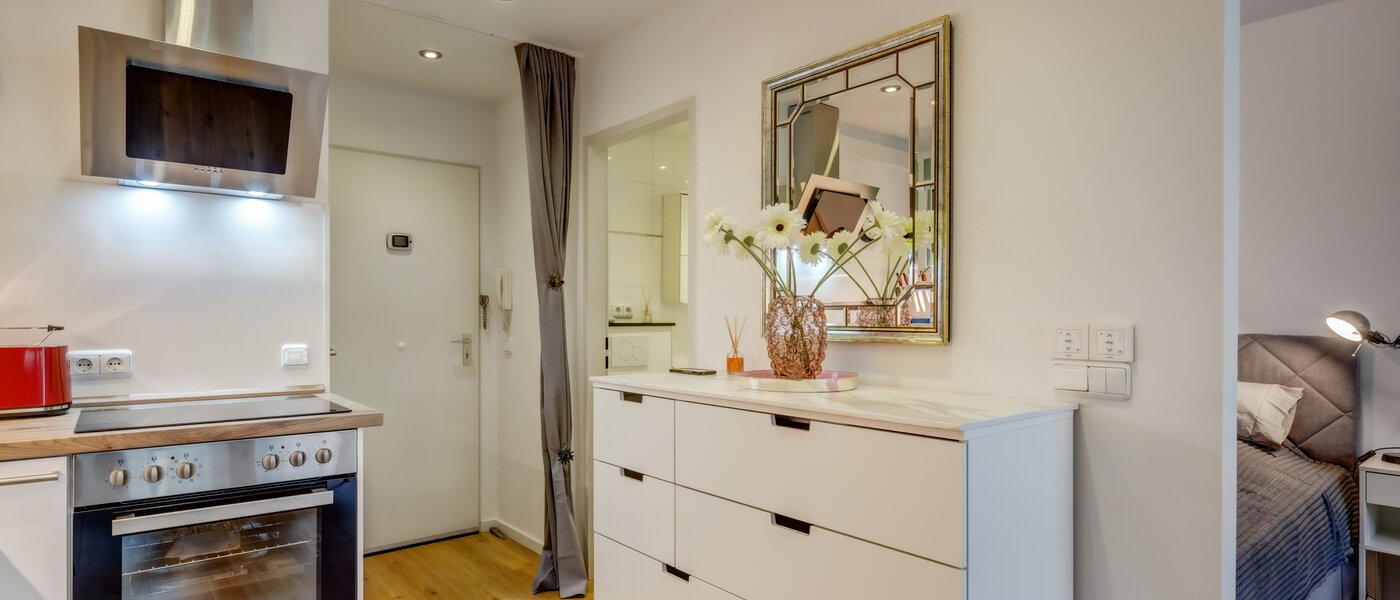 マンション München Mittersendling 01 玄関入り口 14157