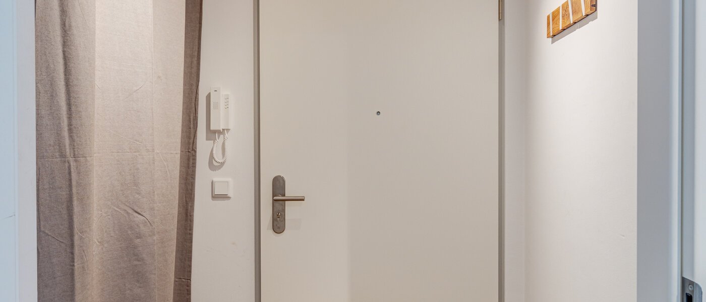 マンション München Neuperlach 01 玄関入り口 14160