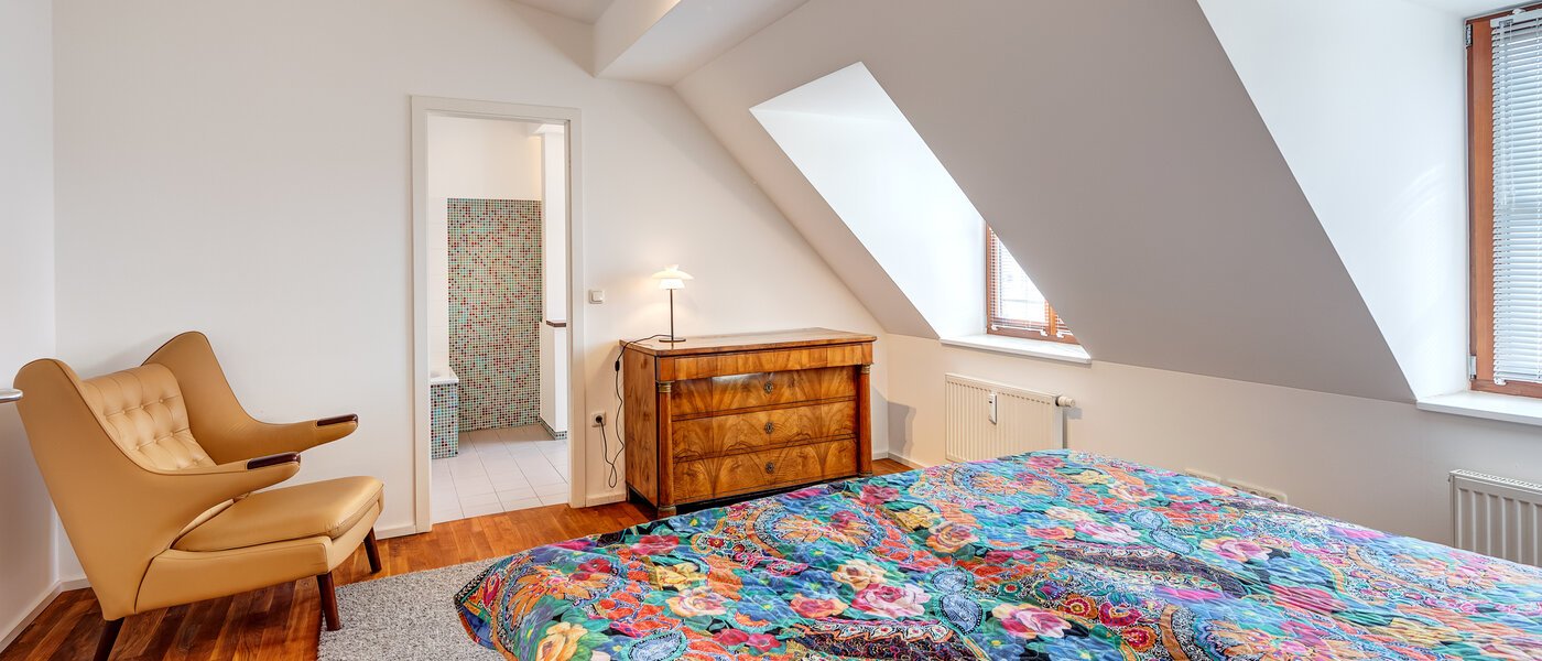 アティック・フラット（屋根裏） München Isarvorstadt 02 寝室 14172