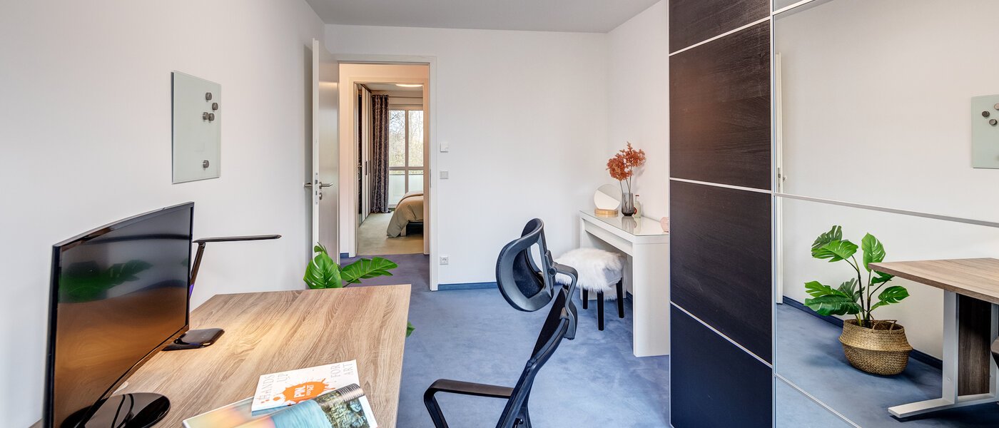 マンション Dachau 02 仕事部屋 14177