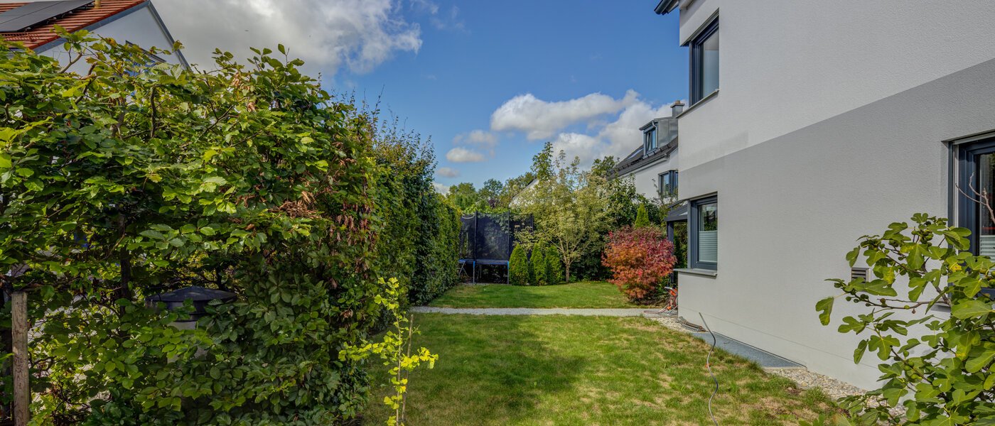 一戸建て Olching 05 庭 14179