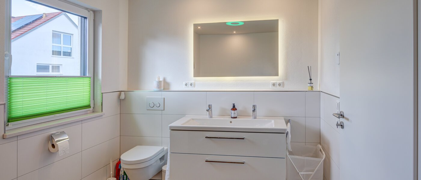 一戸建て Olching 04 1つめの浴室 14179