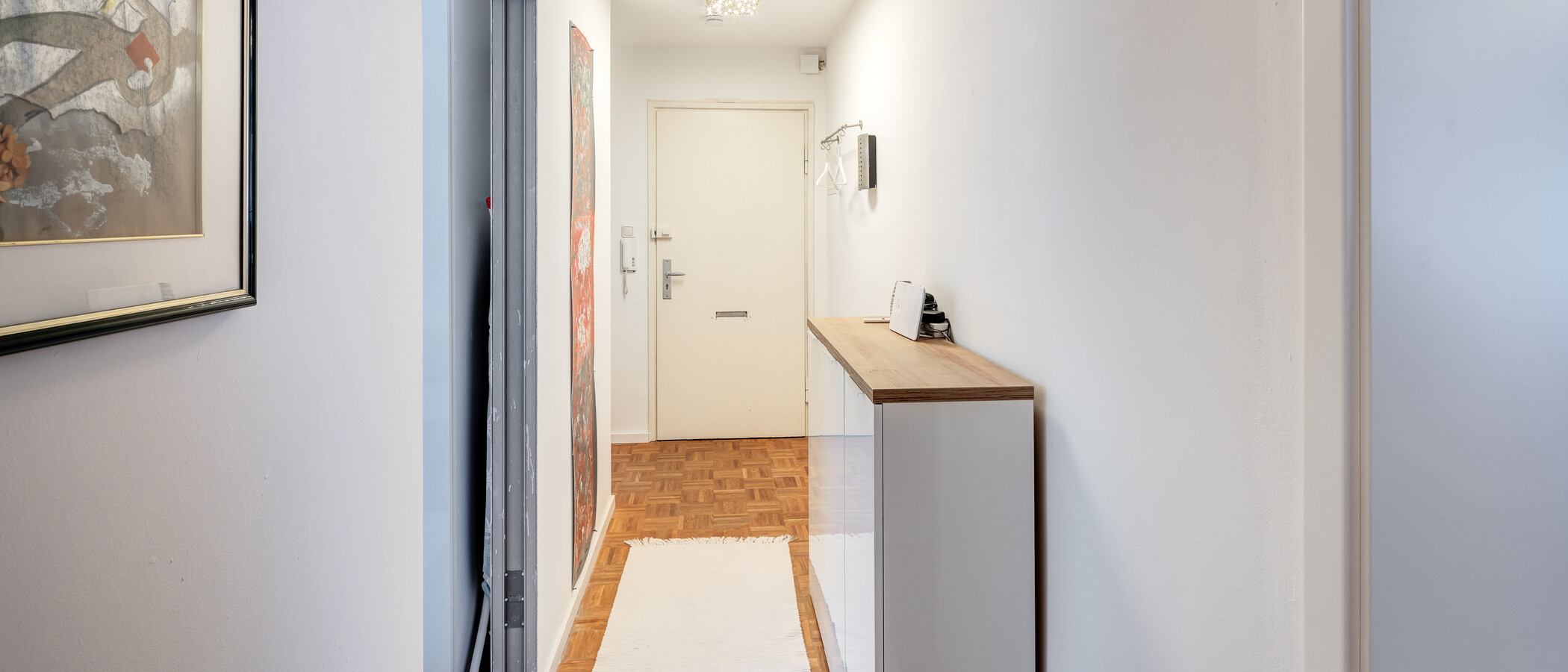 マンション München Bogenhausen 02 玄関入り口 14181