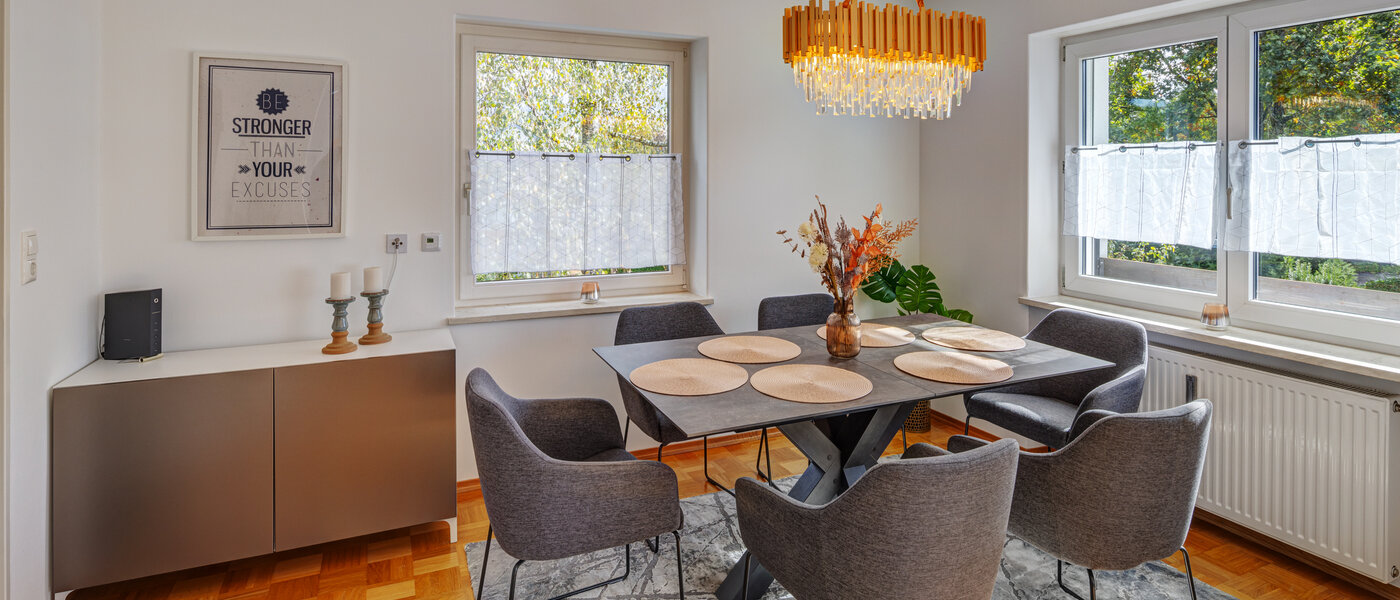 マンション Gröbenzell 02 ダイニングルーム 14192