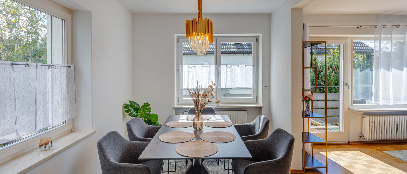 マンション Gröbenzell 03 ダイニングルーム 14192