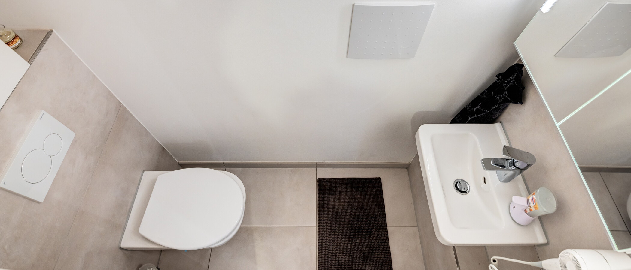 庭付き住宅 München Solln 01 ゲスト用 WC 14197