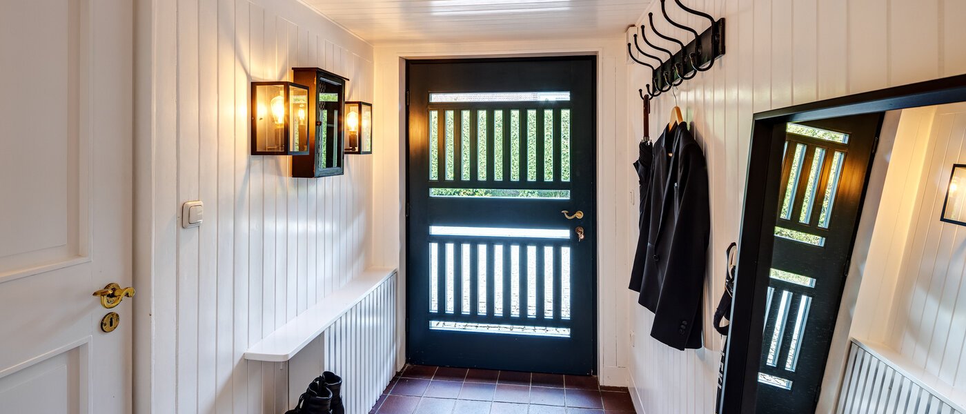 家屋 Berg am Starnberger See 01 玄関入り口 14208