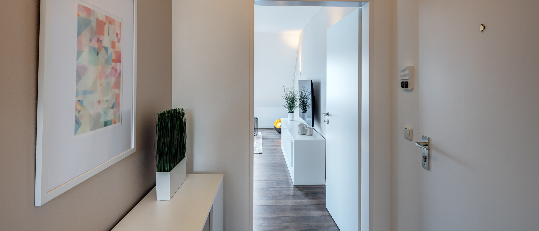 ペントハウス München Großhadern 04 玄関入り口 14211