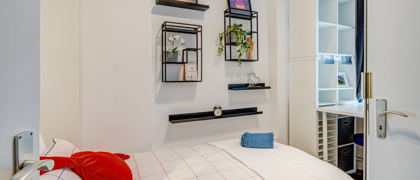 マンション München Lehel 01 2.　寝室 14214