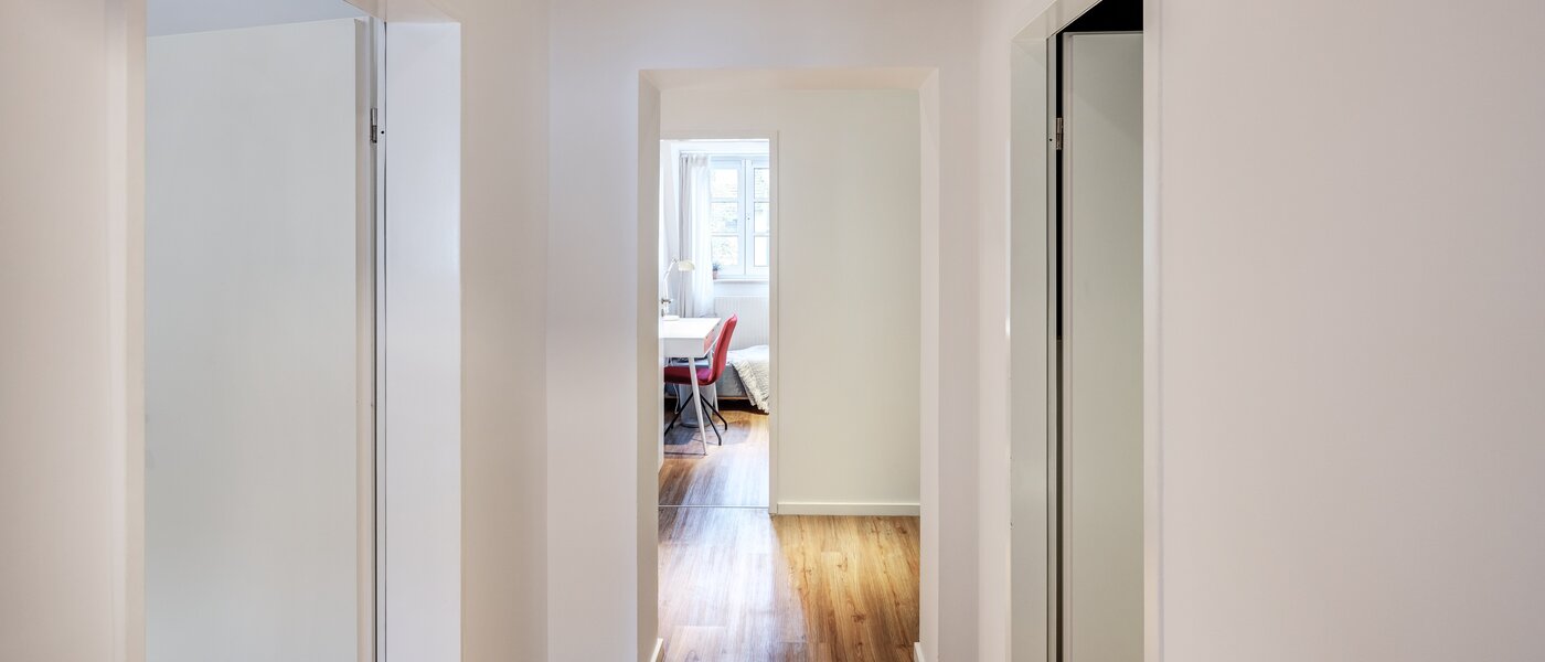 マンション München Thalkirchen 03 玄関入り口 14224