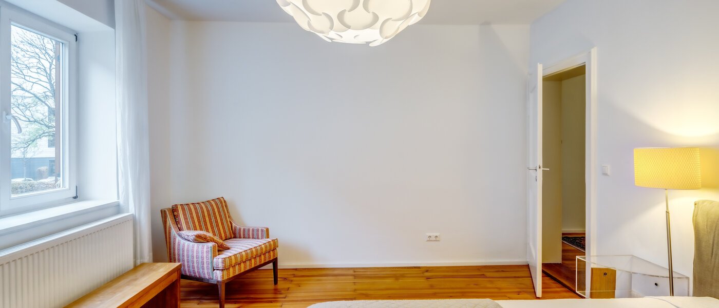 マンション München Bogenhausen 03 寝室 14241