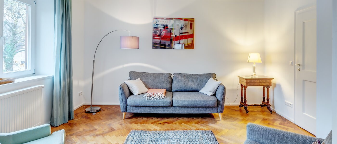 マンション München Bogenhausen 02 リビングルーム 14241