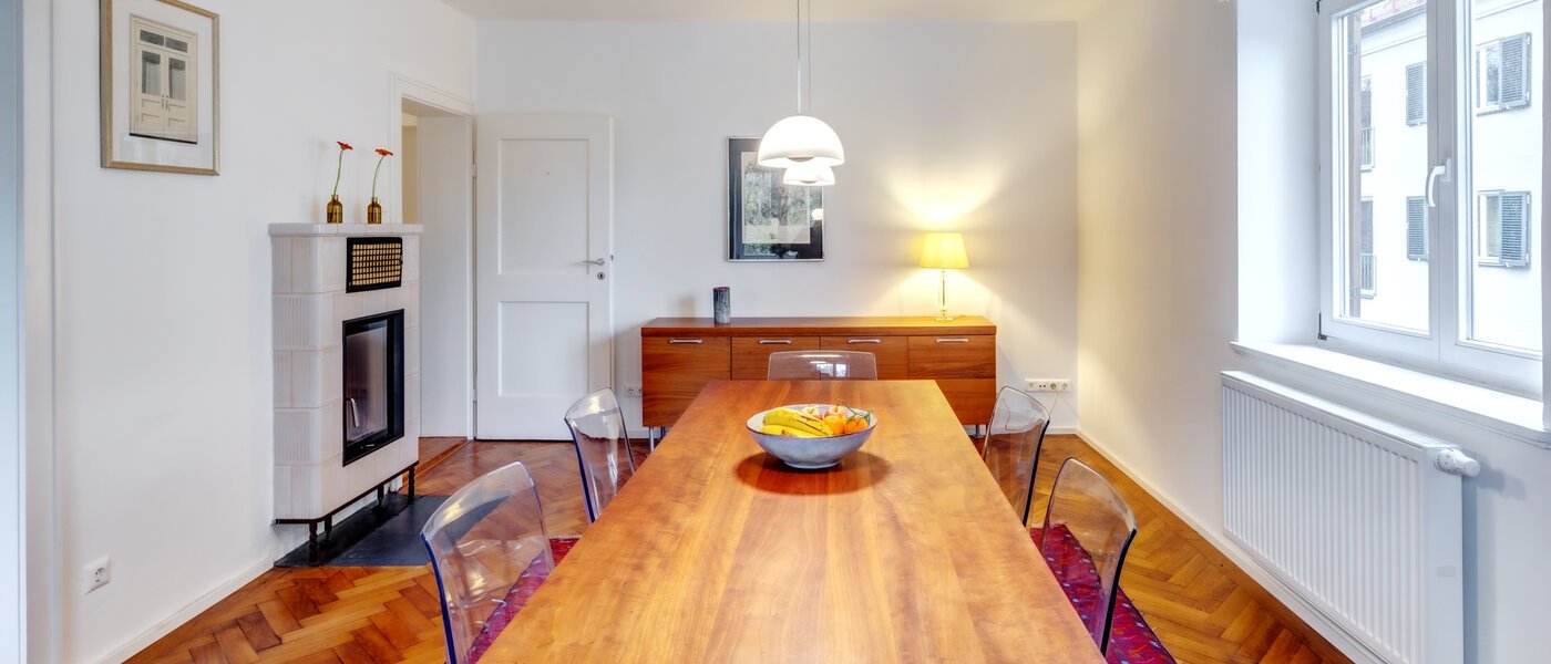 マンション München Bogenhausen 01 ダイニングルーム 14241