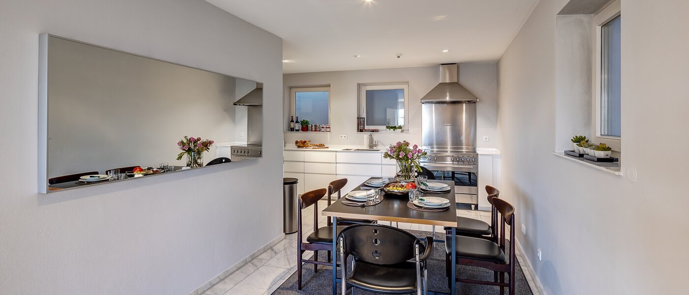 マンション Starnberg 02 ダイニングエリア 14249