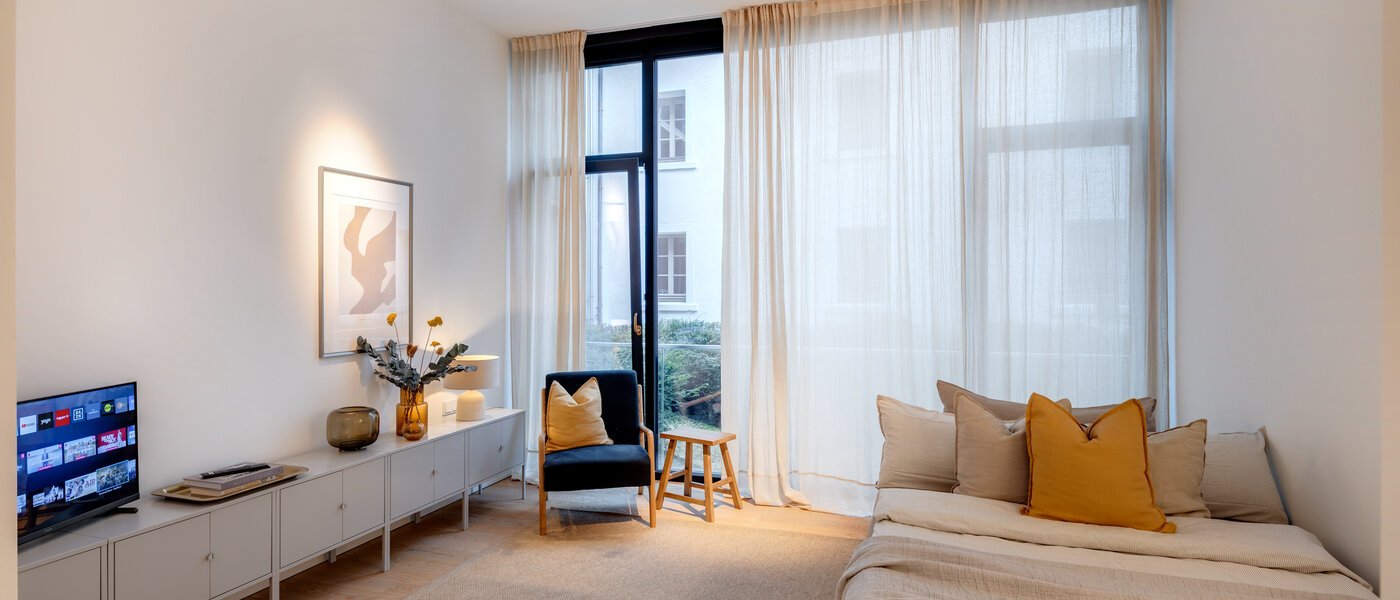 マンション München Au 01 リビングエリア 14250