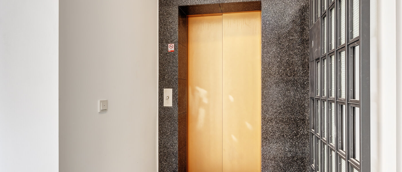 マンション München Au 02 階段 14250