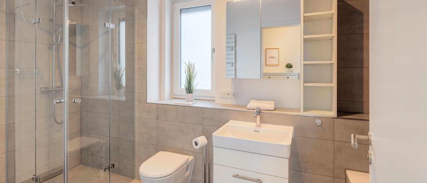 ペントハウス住宅 Putzbrunn 01 浴室 14256