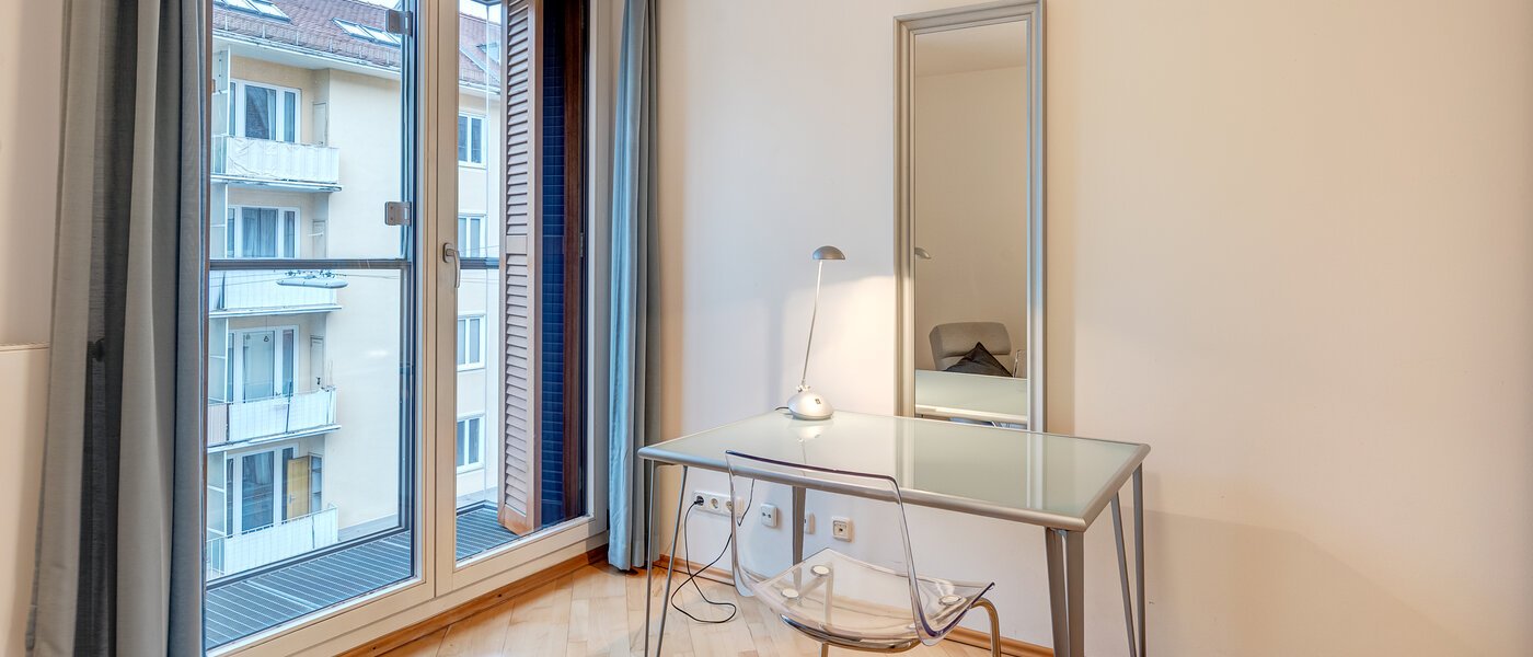 マンション München Schwabing 04 仕事部屋 14257