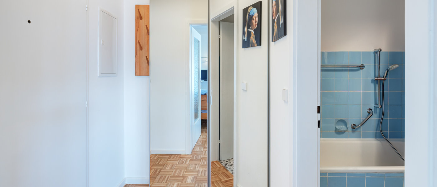 マンション München Ramersdorf 03 玄関入り口 14261