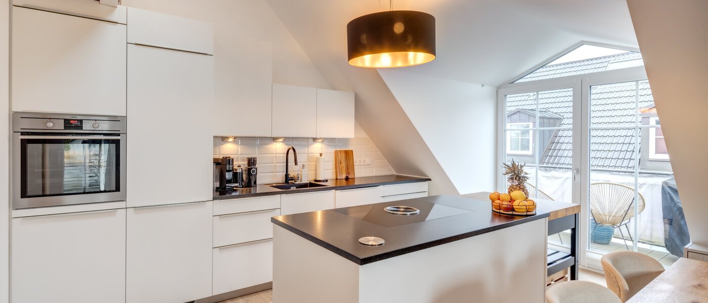 アティック・フラット（屋根裏） München Fasangarten 01 キッチン 14268