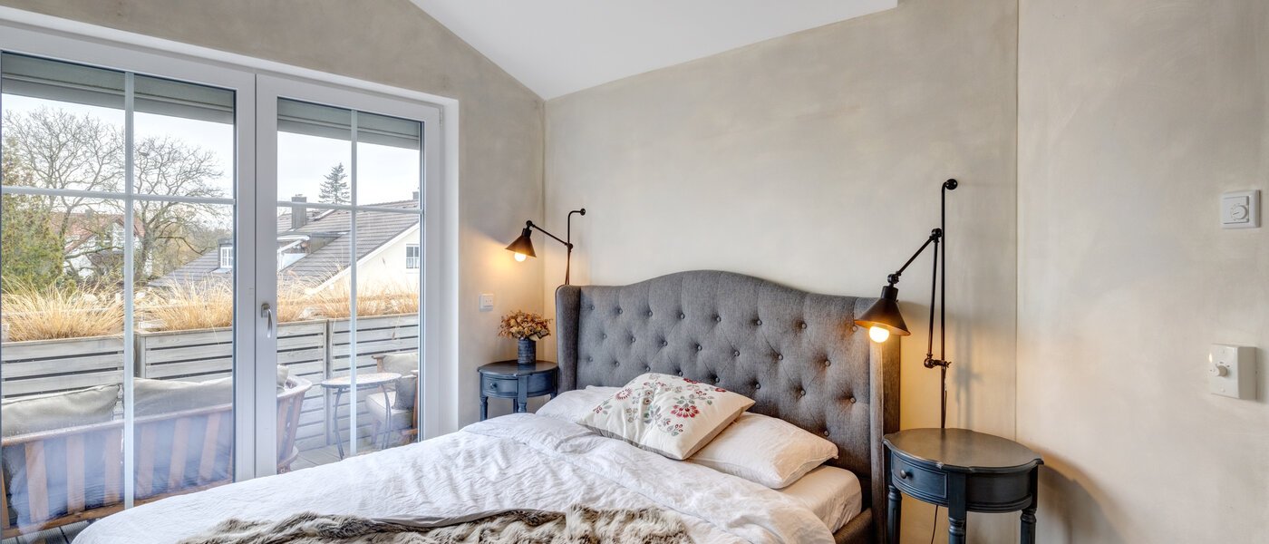 アティック・フラット（屋根裏） München Fasangarten 02 1. 寝室 14268