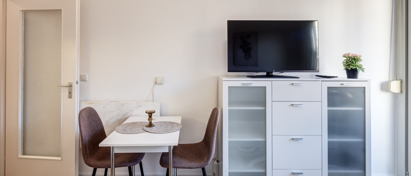 アパルトマン München Maxvorstadt - Universitätsviertel 02 リビングエリア 14283