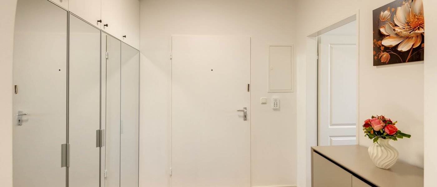 マンション Garching 01 玄関入り口 14297