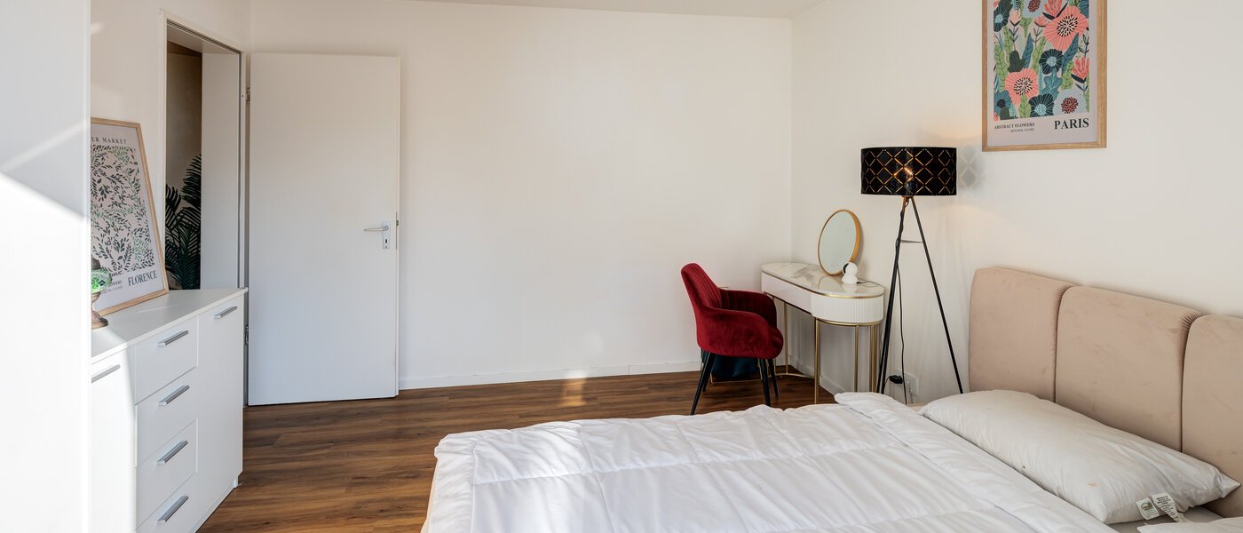 マンション München Oberföhring 03 寝室 14301