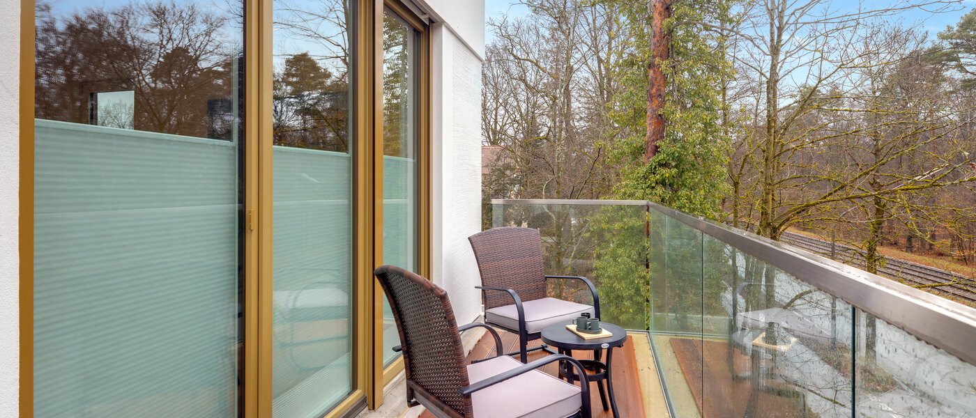 マンション München Harlaching 01 ベランダ 14313