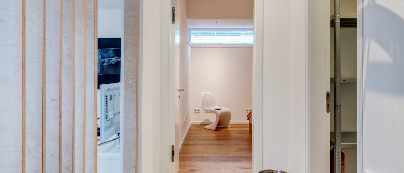 マンション München Allach 03 玄関入り口 14325