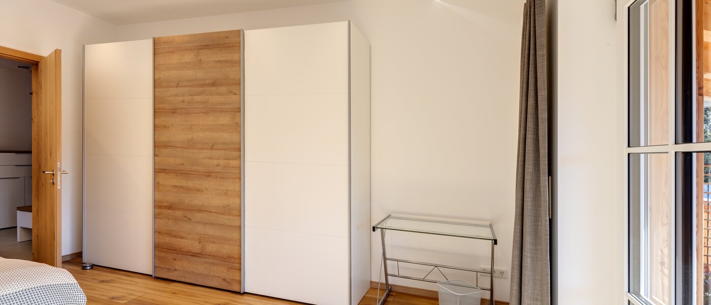 マンション Rottach-Egern 03 2.　寝室 14327